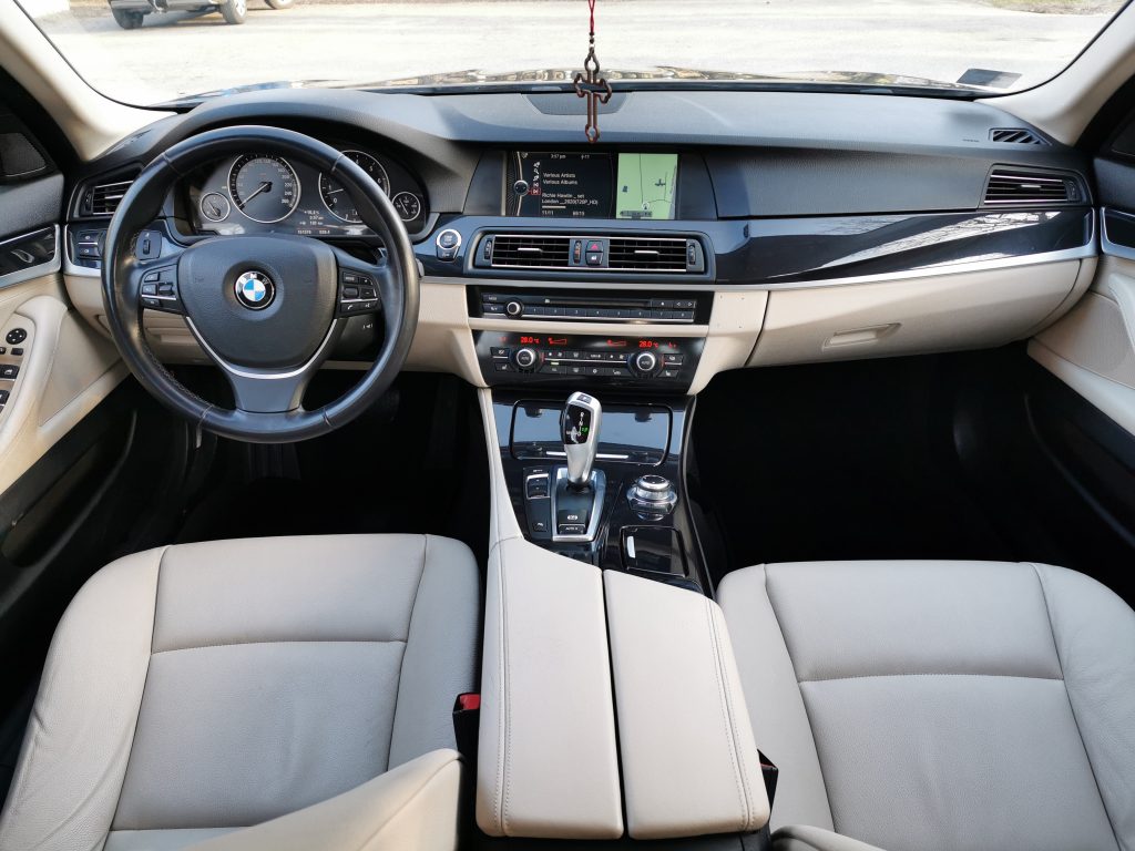 BMW F10 2.0i